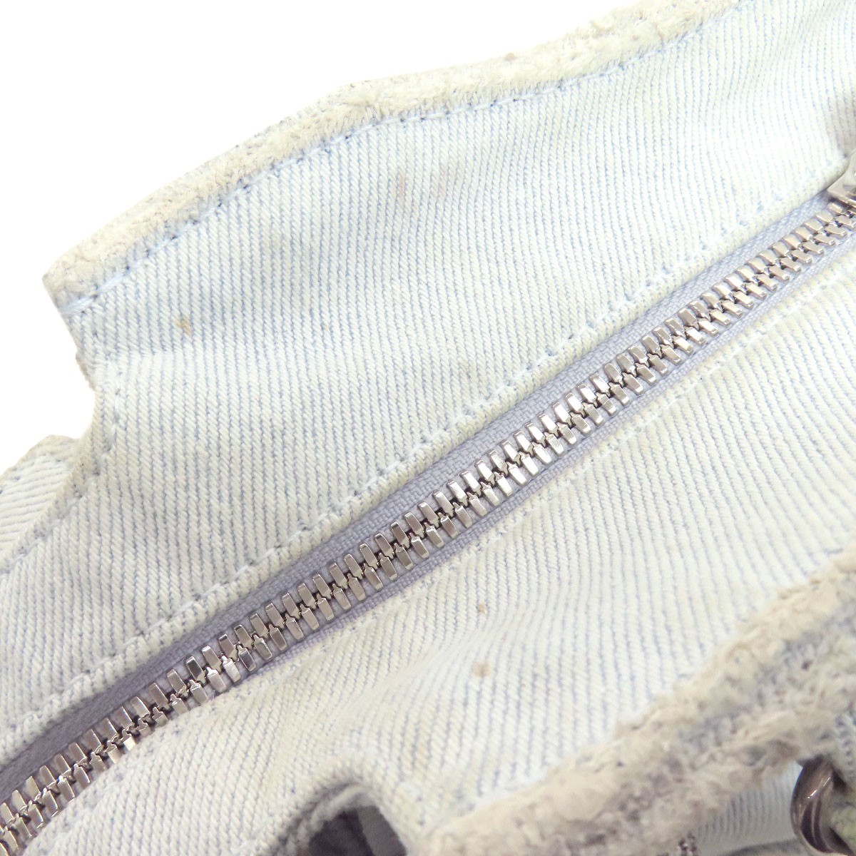 Image 12